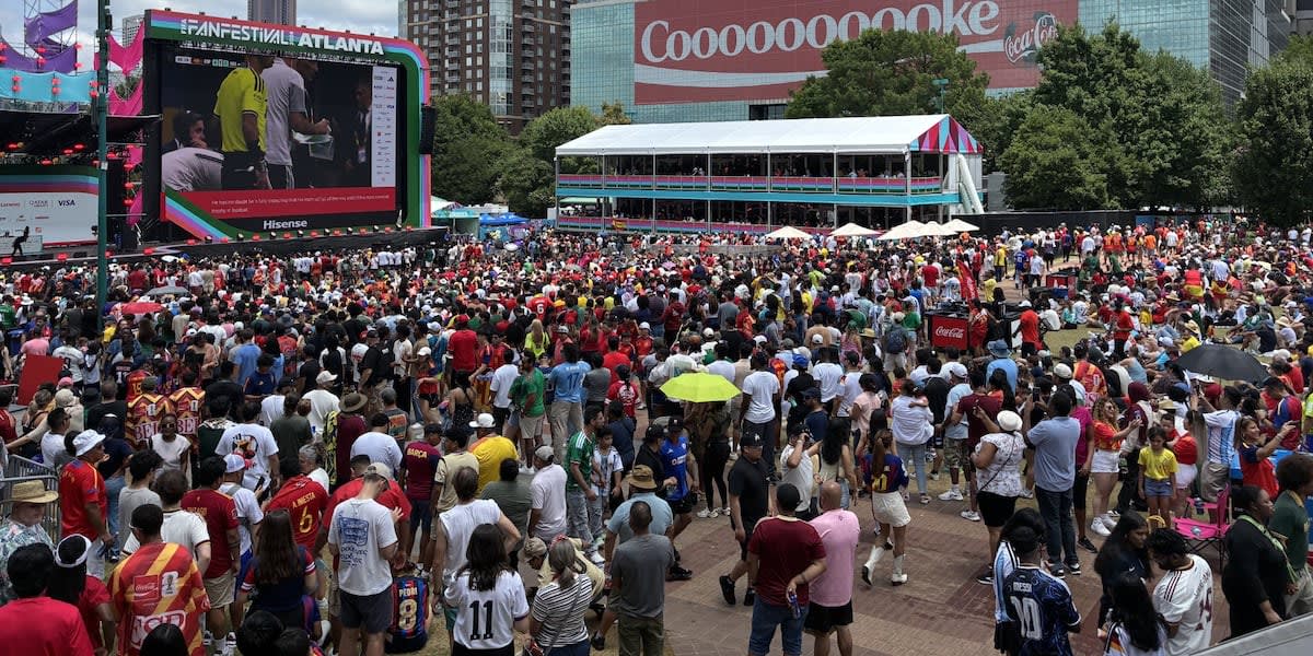 Atlanta Fans Turn Park Into Spain World Cup Victory Party