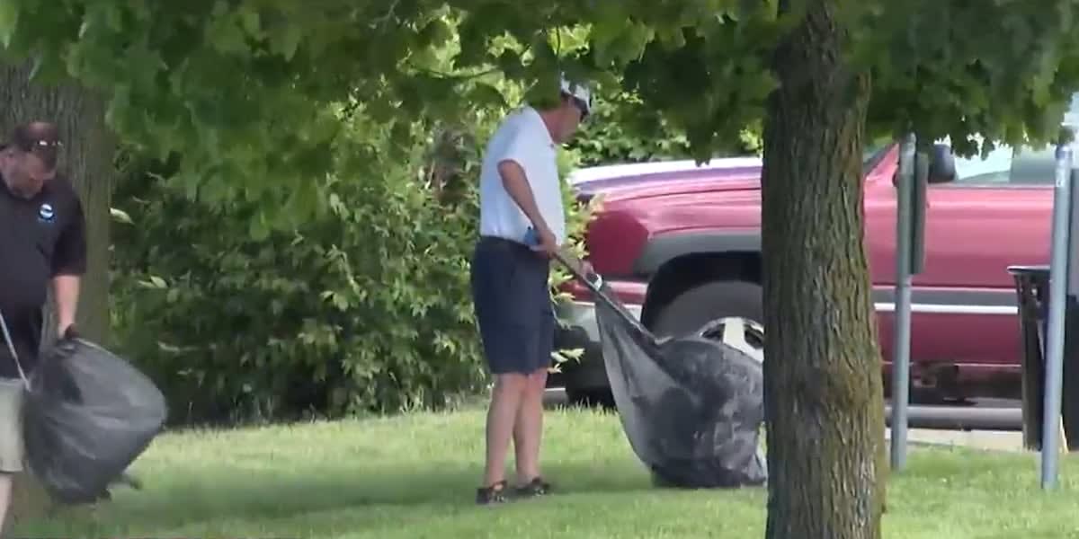 Lansing Neighbors Unite to Clean Half-Mile of Their City