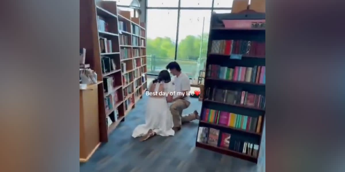 Bookstore Proposal Goes Viral with 1M Views on TikTok