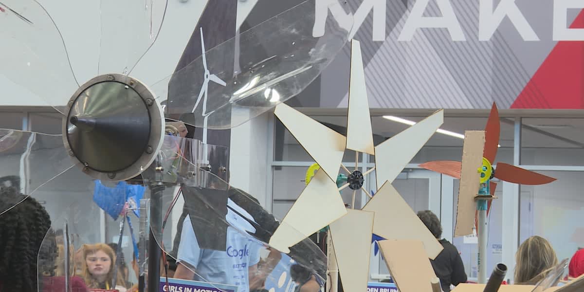 500+ Students Compete in Global Clean Energy Challenge