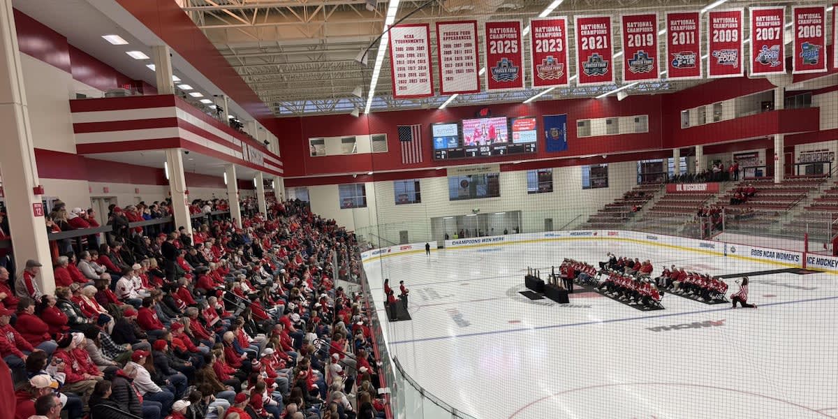 Wisconsin Badgers Win 9th Title, Fans Pack State Street