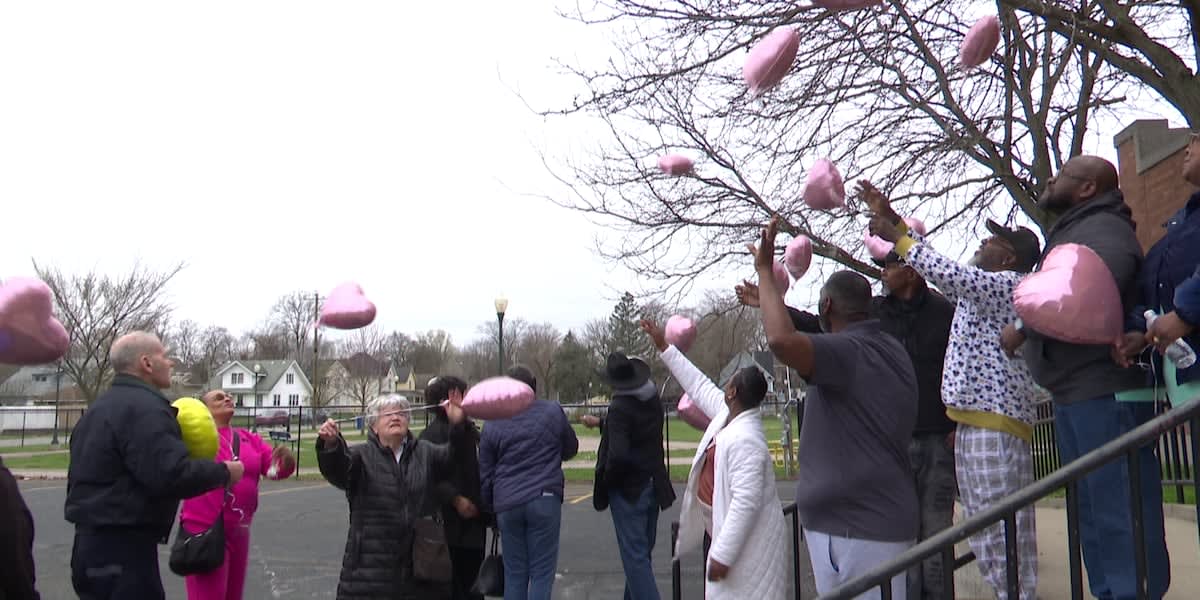 Cancer survivors and community members gather at historic Roosevelt Center in Elkhart for celebration