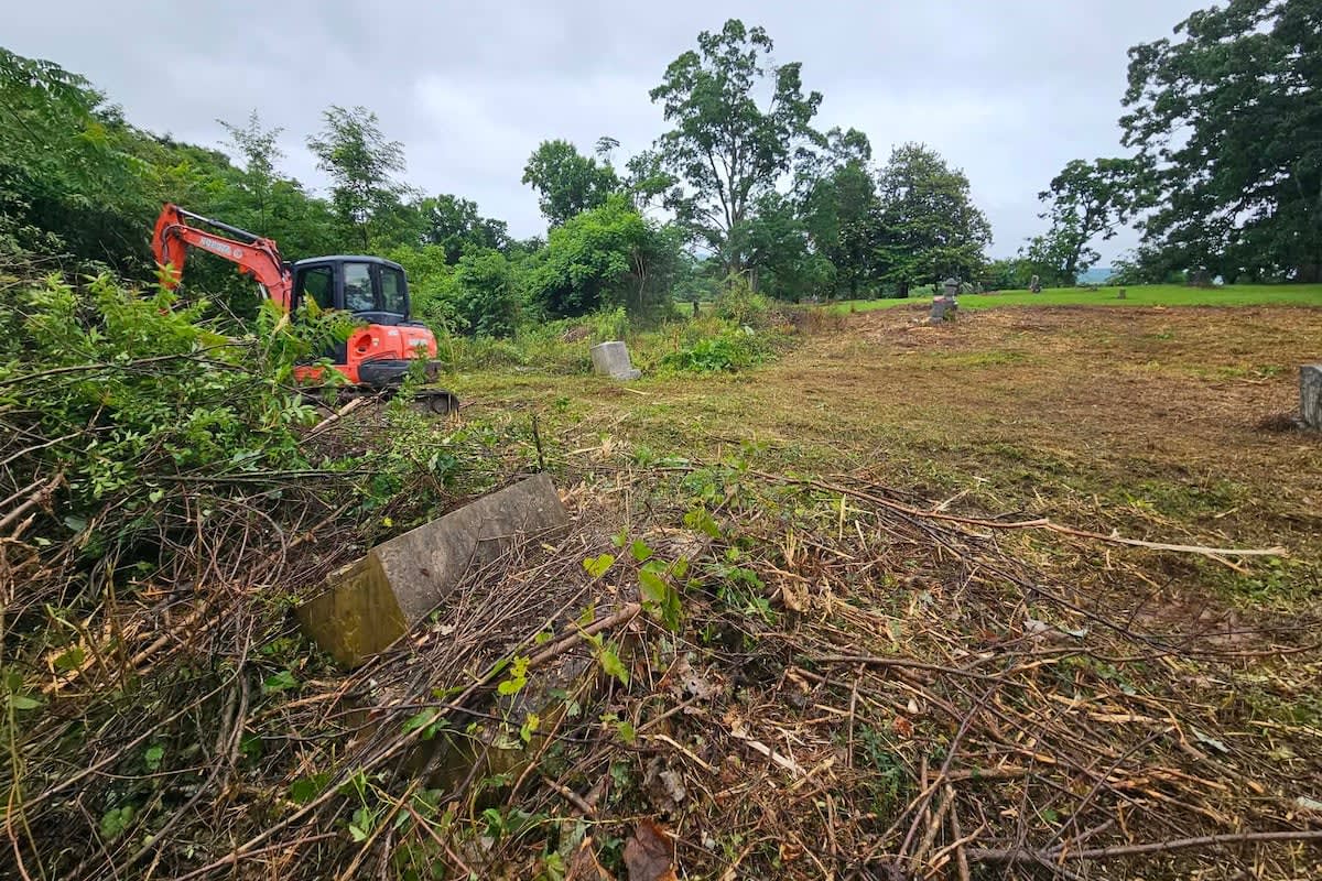 Company Donates Equipment to Restore Historic TN Cemetery - Image 3