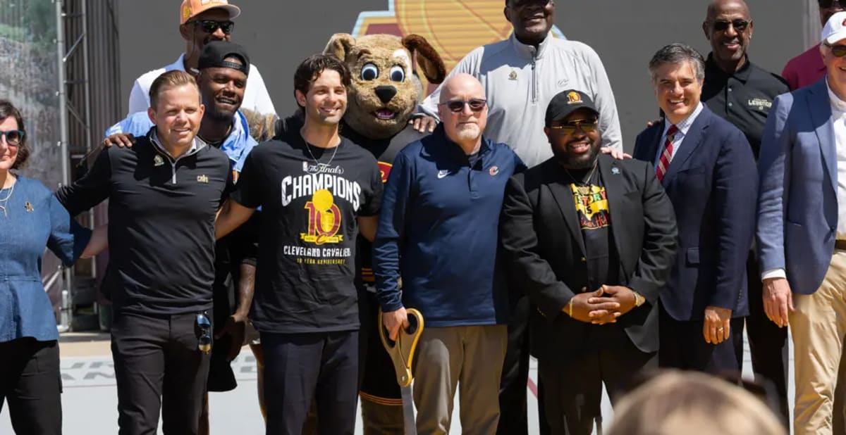 Cavs Unveil Free Downtown Court on Championship Anniversary - Image 2