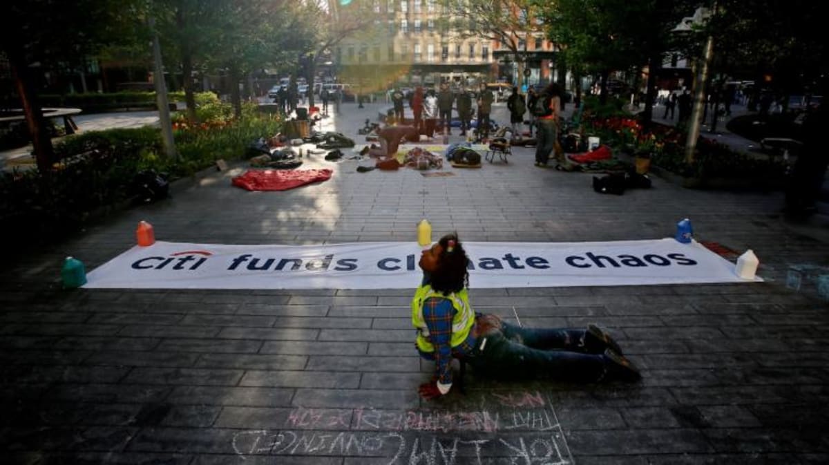 Filipino Storm Survivors Sue Shell for Climate Damages - Image 5