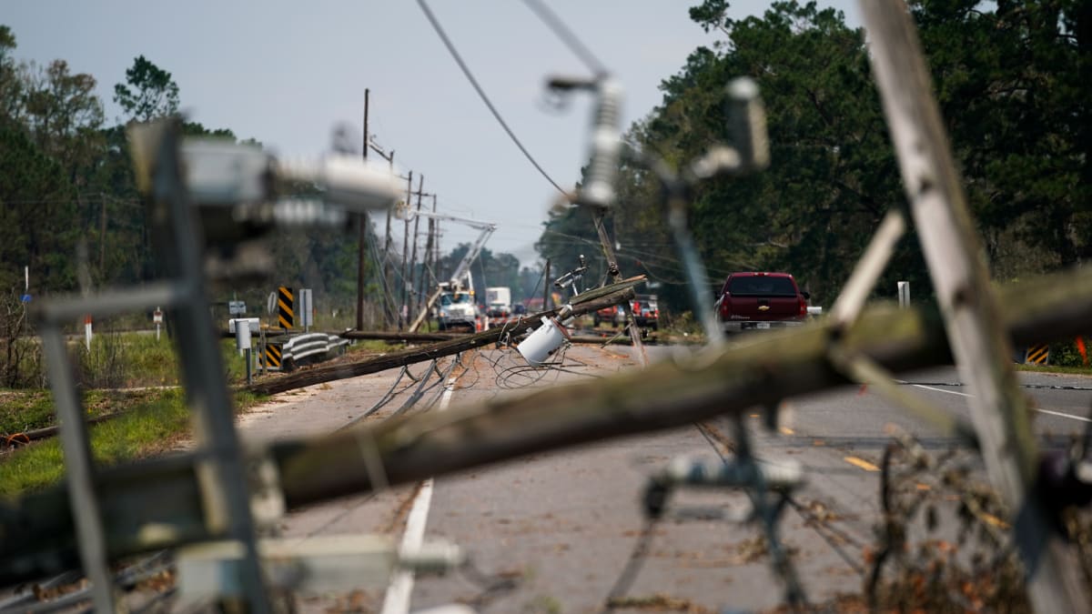 New Hydropower Line Brings Canadian Clean Energy to New England - Image 3