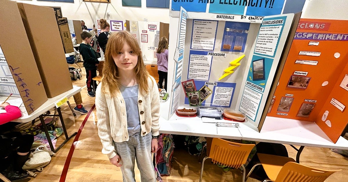Montana Kids Explore Hawks, Fingerprints at Science Fair