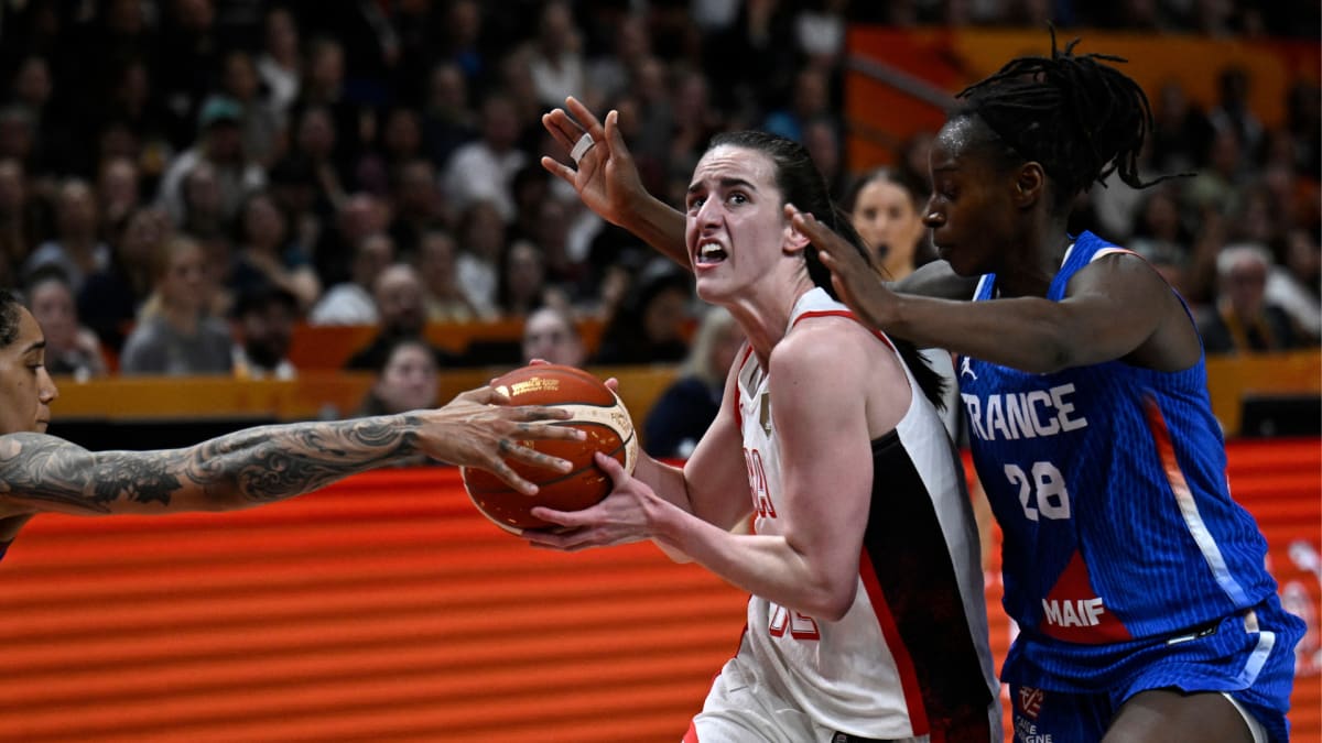 Caitlin Clark Sparks Team USA's World Cup Comeback Win - Image 3