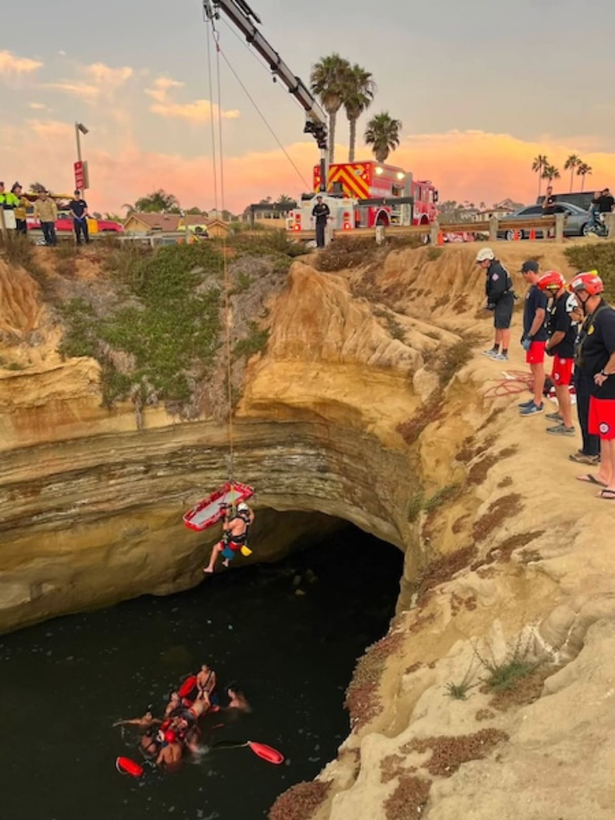 Coast Guard Fireman Saves Unconscious Cliff Diver - Image 3