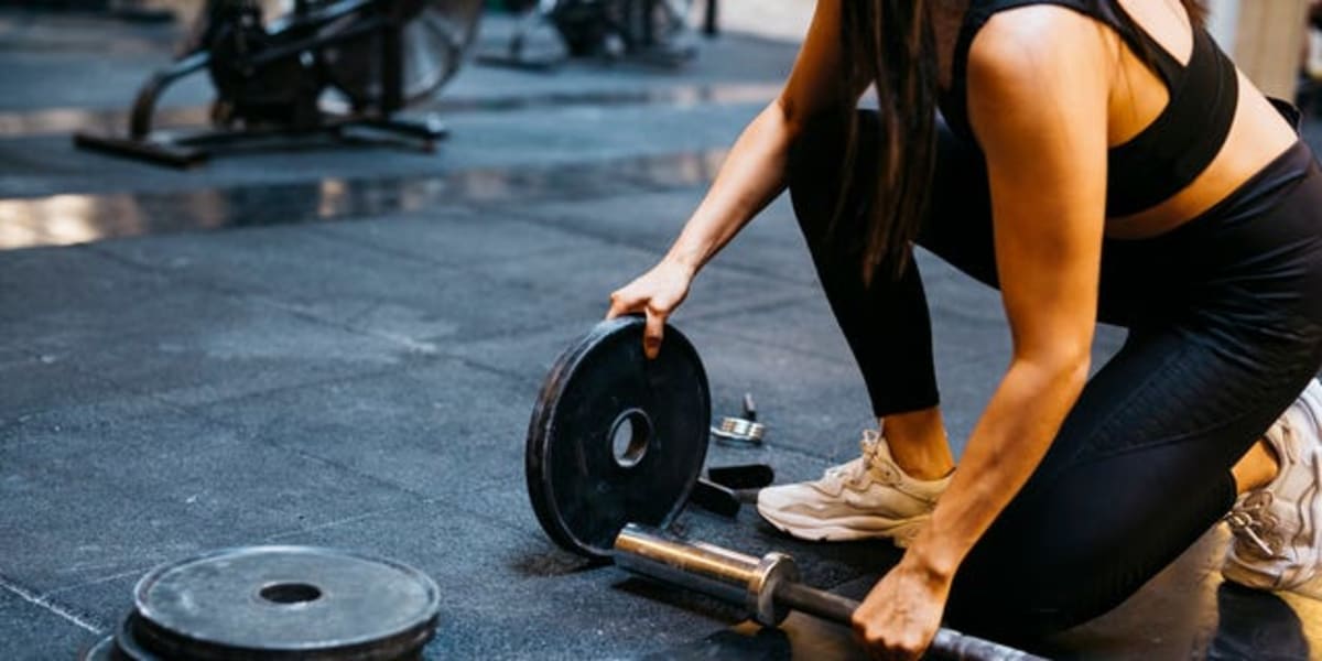 5-Year Gym Veteran Shares 4 Game-Changing Fitness Tips - Image 2