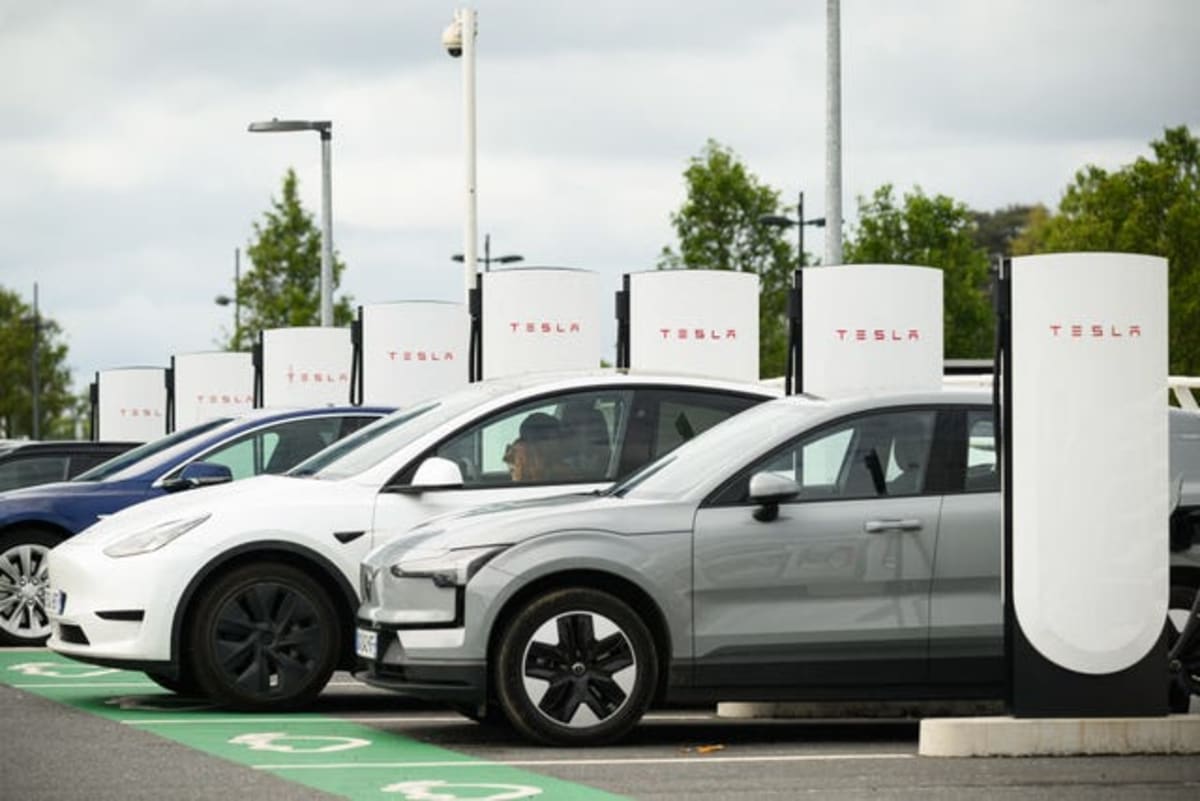 EV Owners 22% Happier Than Gas Car Drivers, Study Finds - Image 3