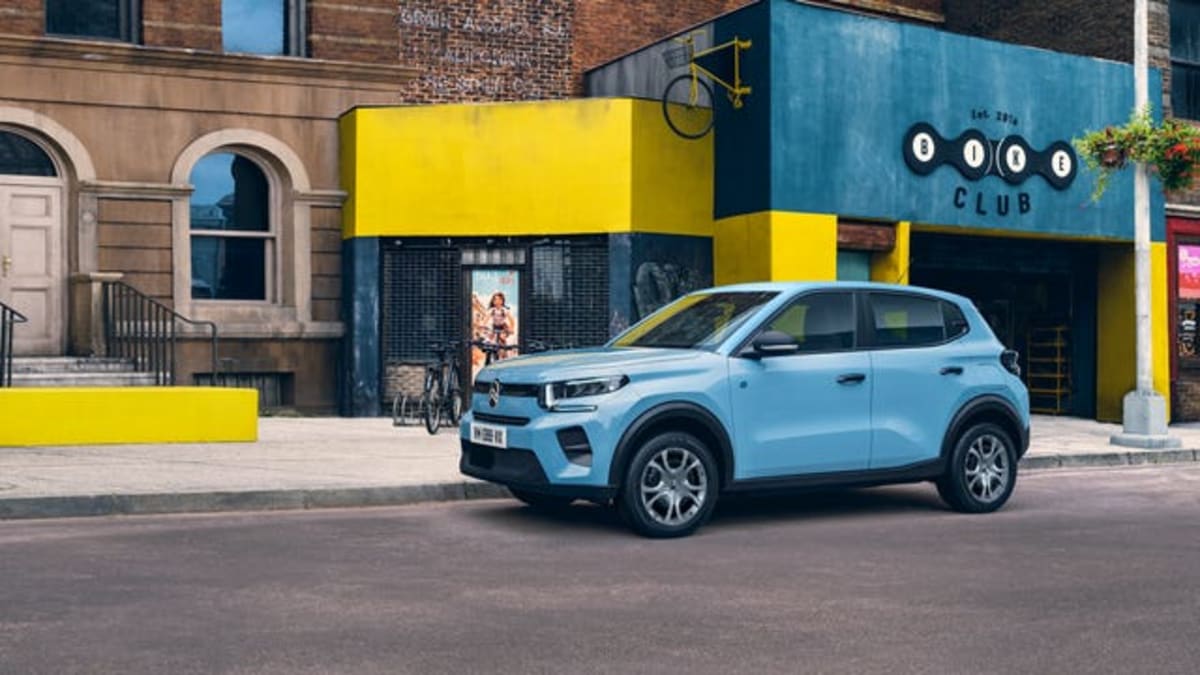 Stellantis Brings Back $17,500 Electric City Cars in 2028 - Image 3