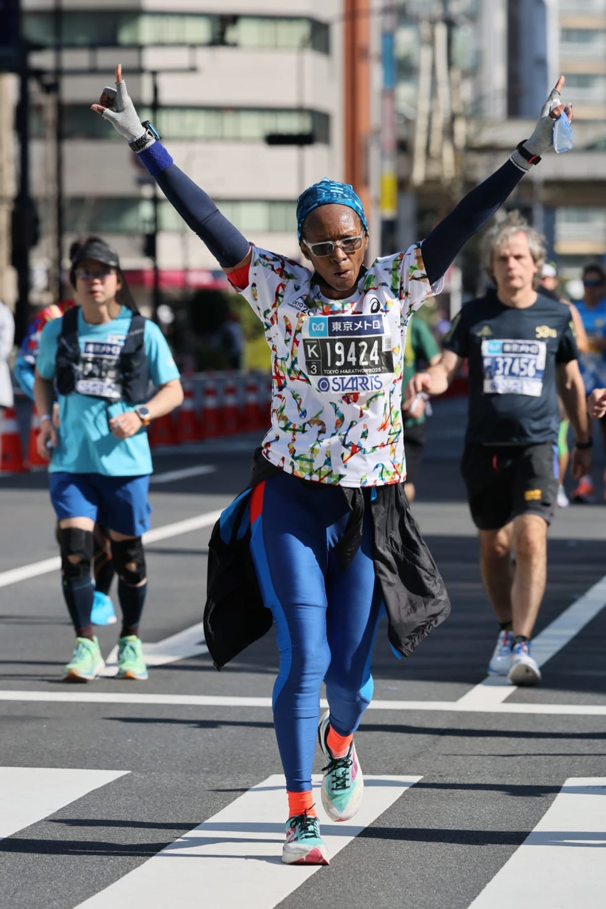Woman Runs 14 Marathons After Losing 40% of Lung Function - Image 4