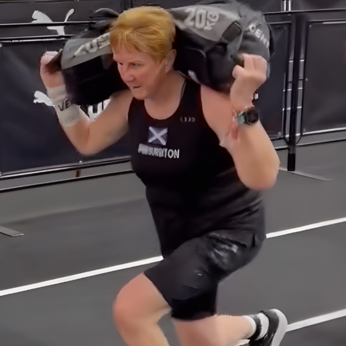 72-Year-Old Breaks Fitness Record After 3 Hip Replacements - Image 3