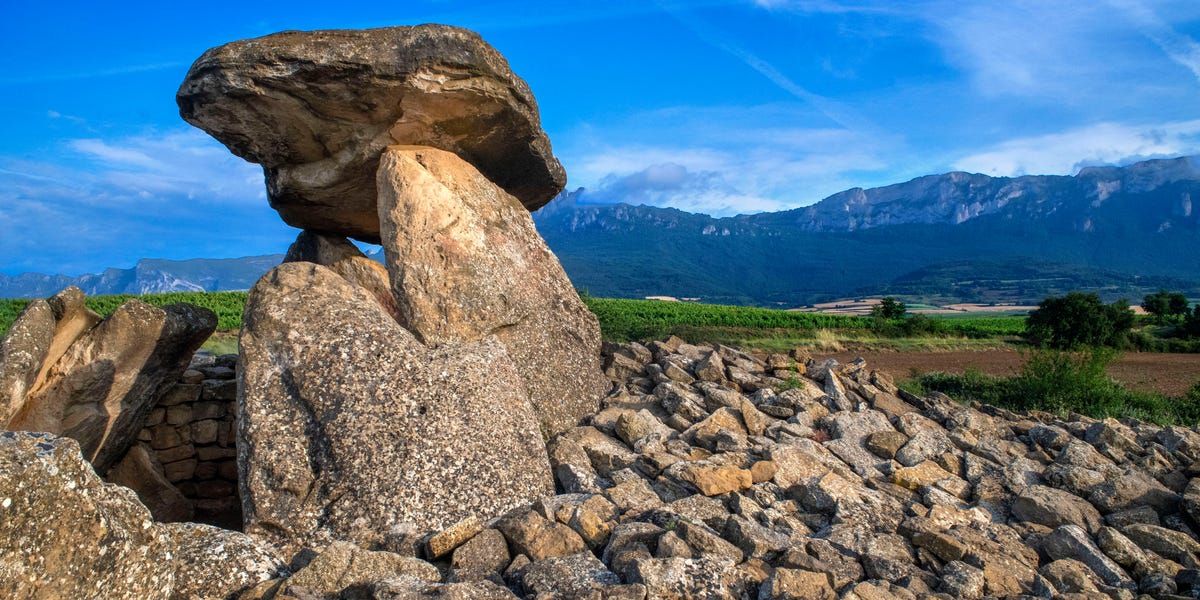 6,300-Year-Old Spanish Tomb Rewrites Ancient History