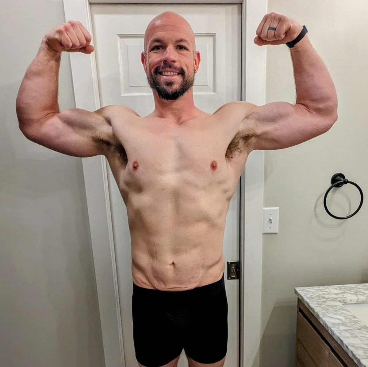 13 Men Lost 100+ Pounds and Found Themselves Again - Image 5