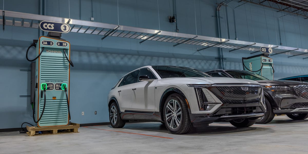 GM's Energy Pass Links 70% of EV Charging Stations