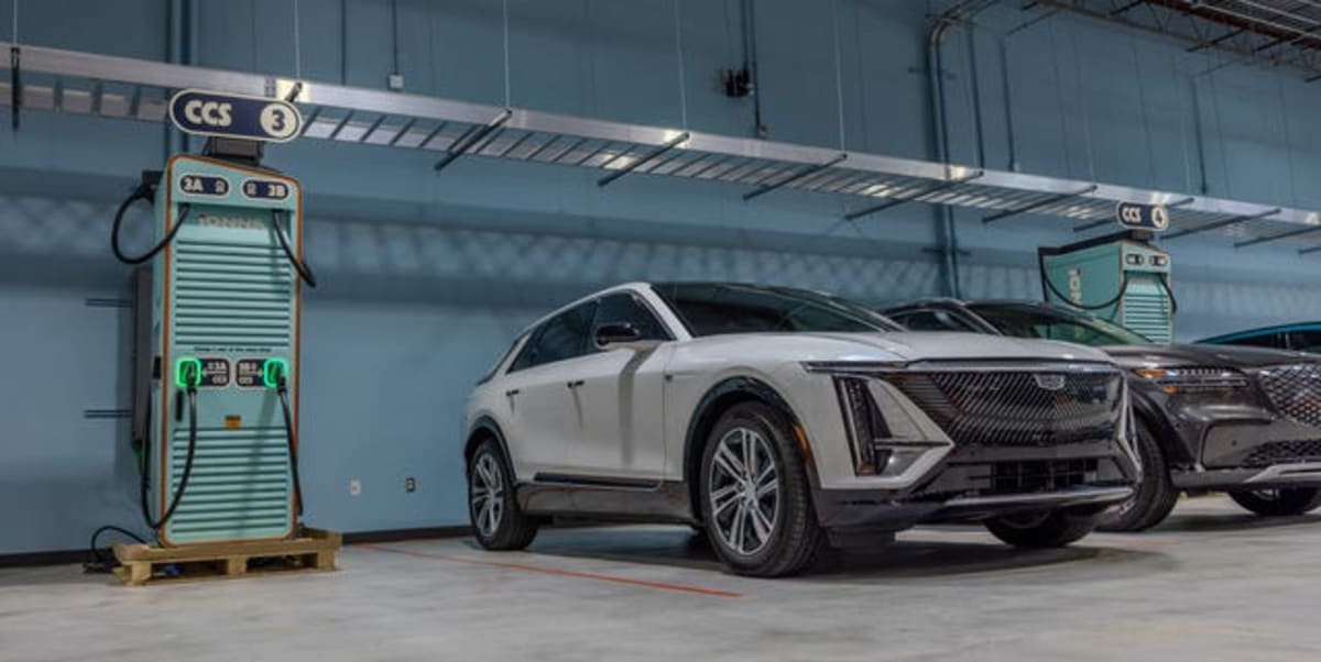 GM's Energy Pass Links 70% of EV Charging Stations - Image 2