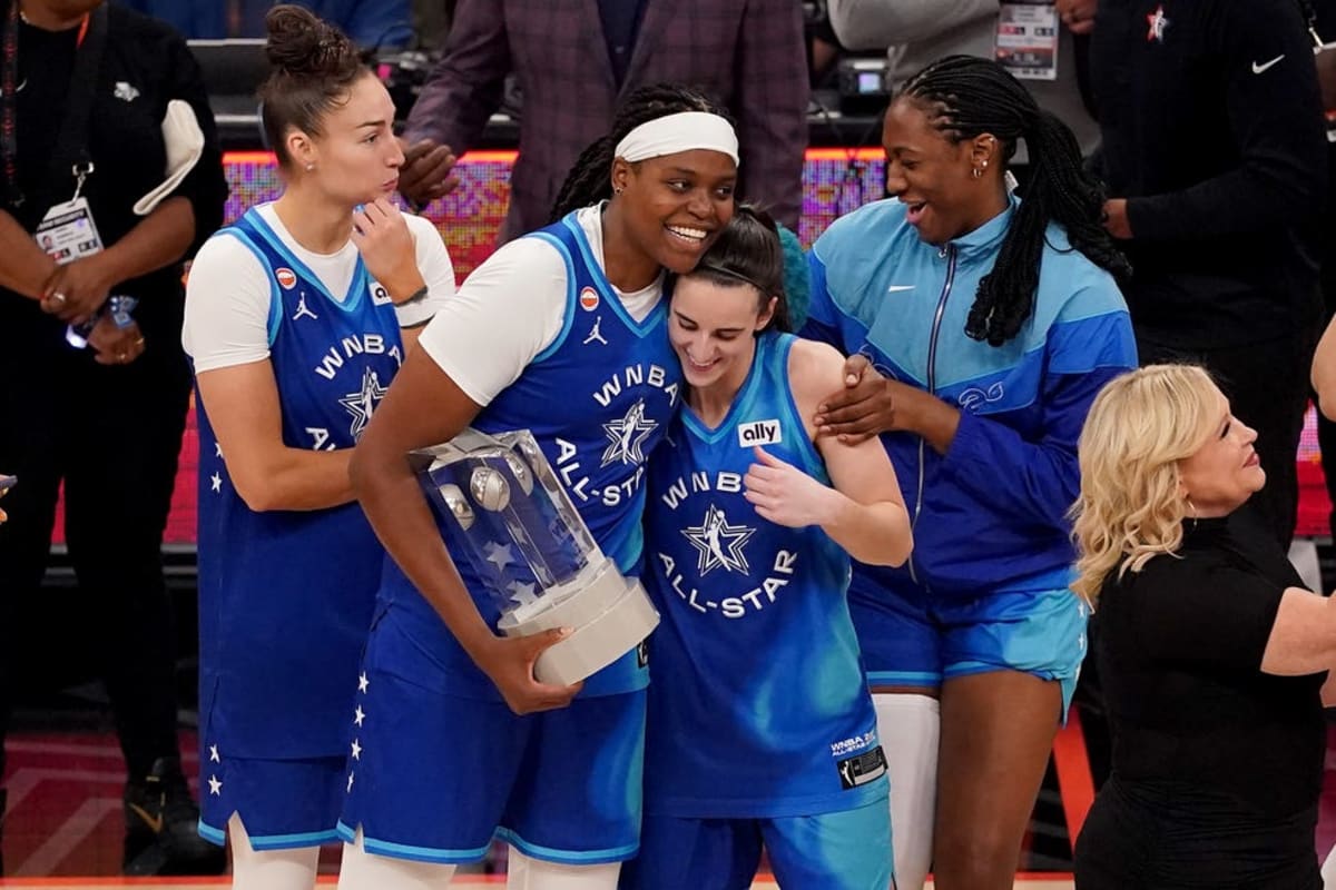 WNBA Players Now Fly Charter After 30 Years of Struggle - Image 5
