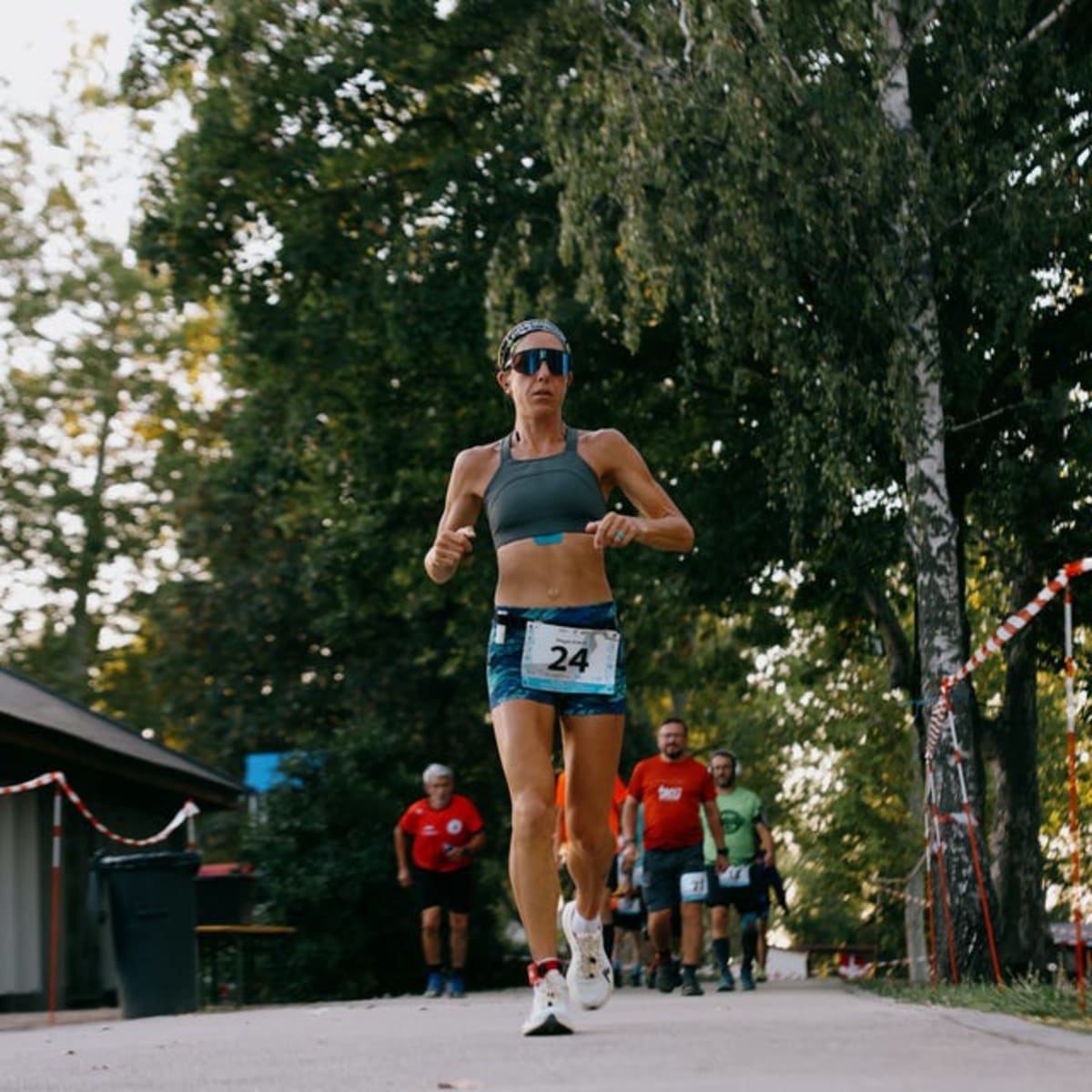 Teacher Runs 636 Miles in 6 Days, Breaks American Record - Image 3