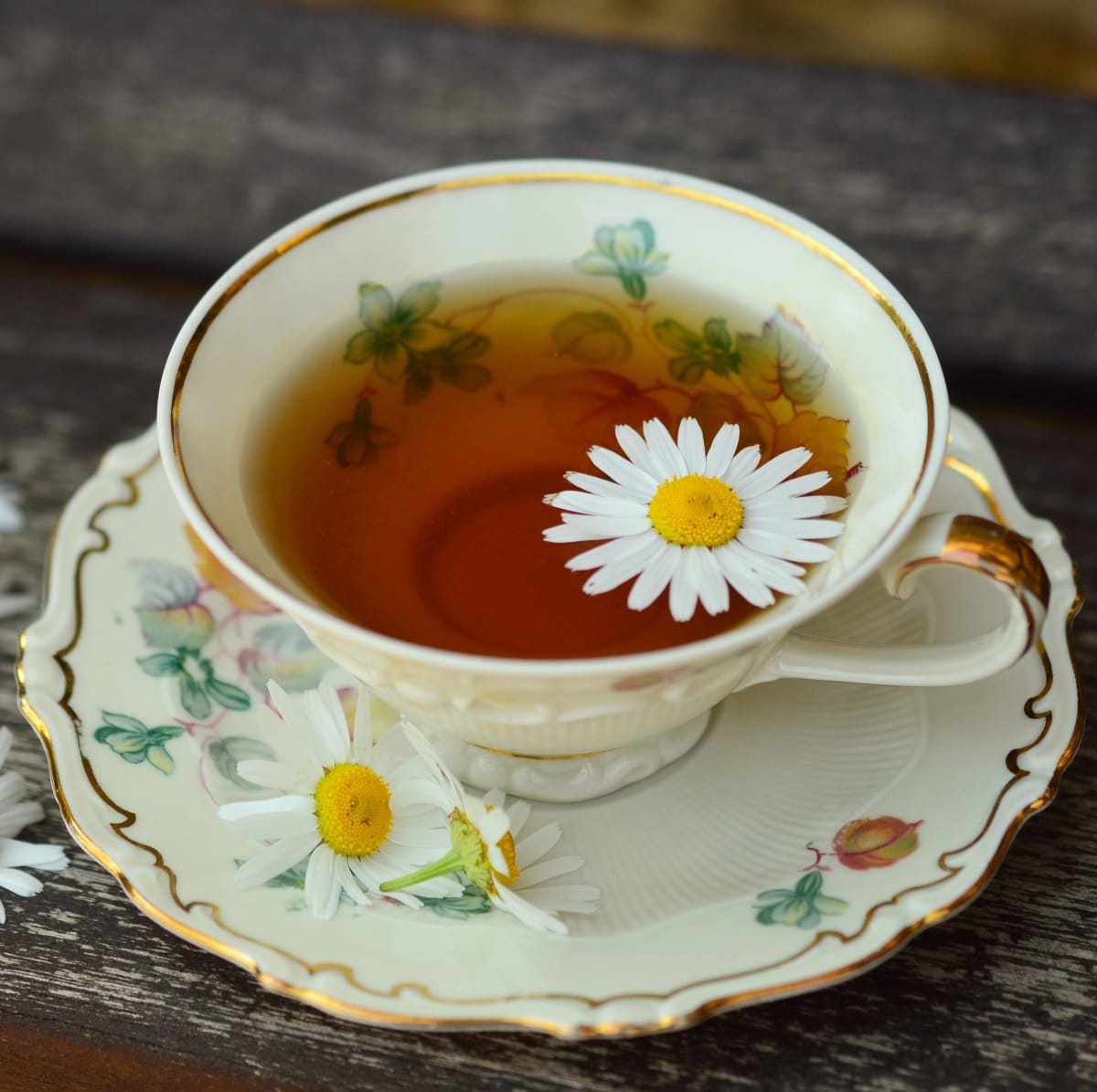 12 Foods Proven to Ease Period Cramps Naturally - Image 4
