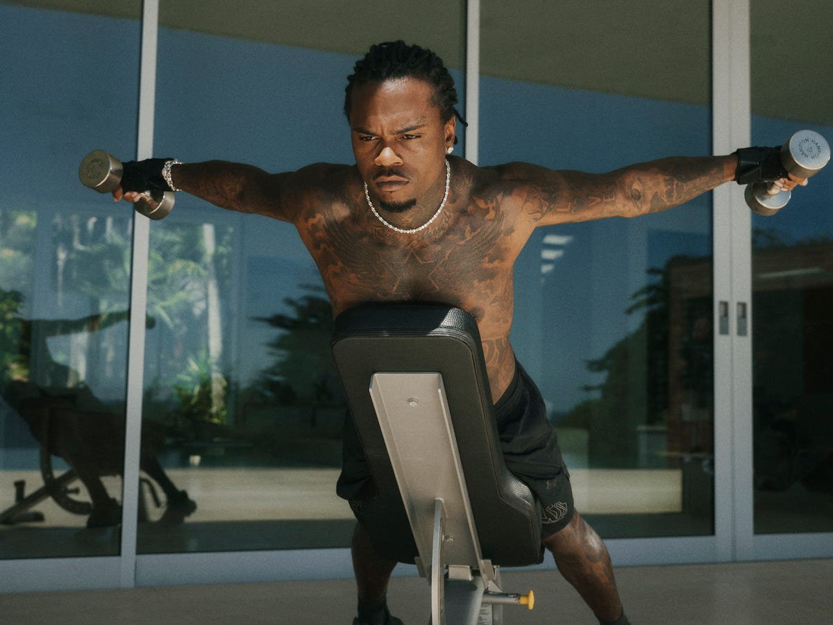 Rapper Gunna Inspires Thousands to Run in 9 Cities Worldwide
