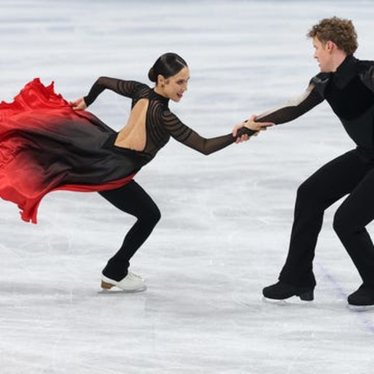 Hockey Star Hilary Knight Won Gold With Torn Knee Ligament - Image 3