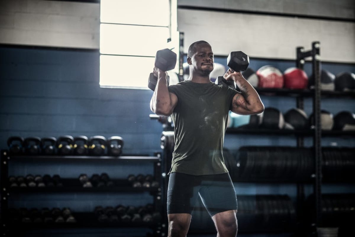 Men Over 50 Are Crushing Fitness Goals With 4 Simple Tweaks - Image 4