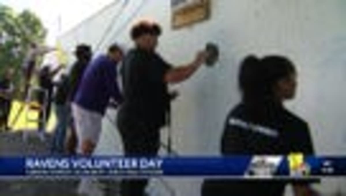 Baltimore Ravens Rehab Two Rec Centers in Patterson Park - Image 5