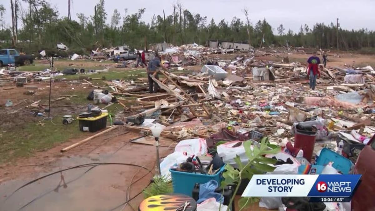 Lincoln County Rallies After EF3 Tornado Destroys 25 Homes - Image 3