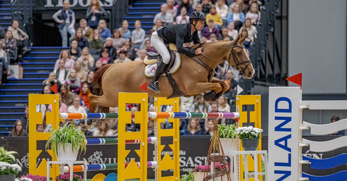 Swiss Rider Steve Guerdat Wins World Cup Finale in Helsinki