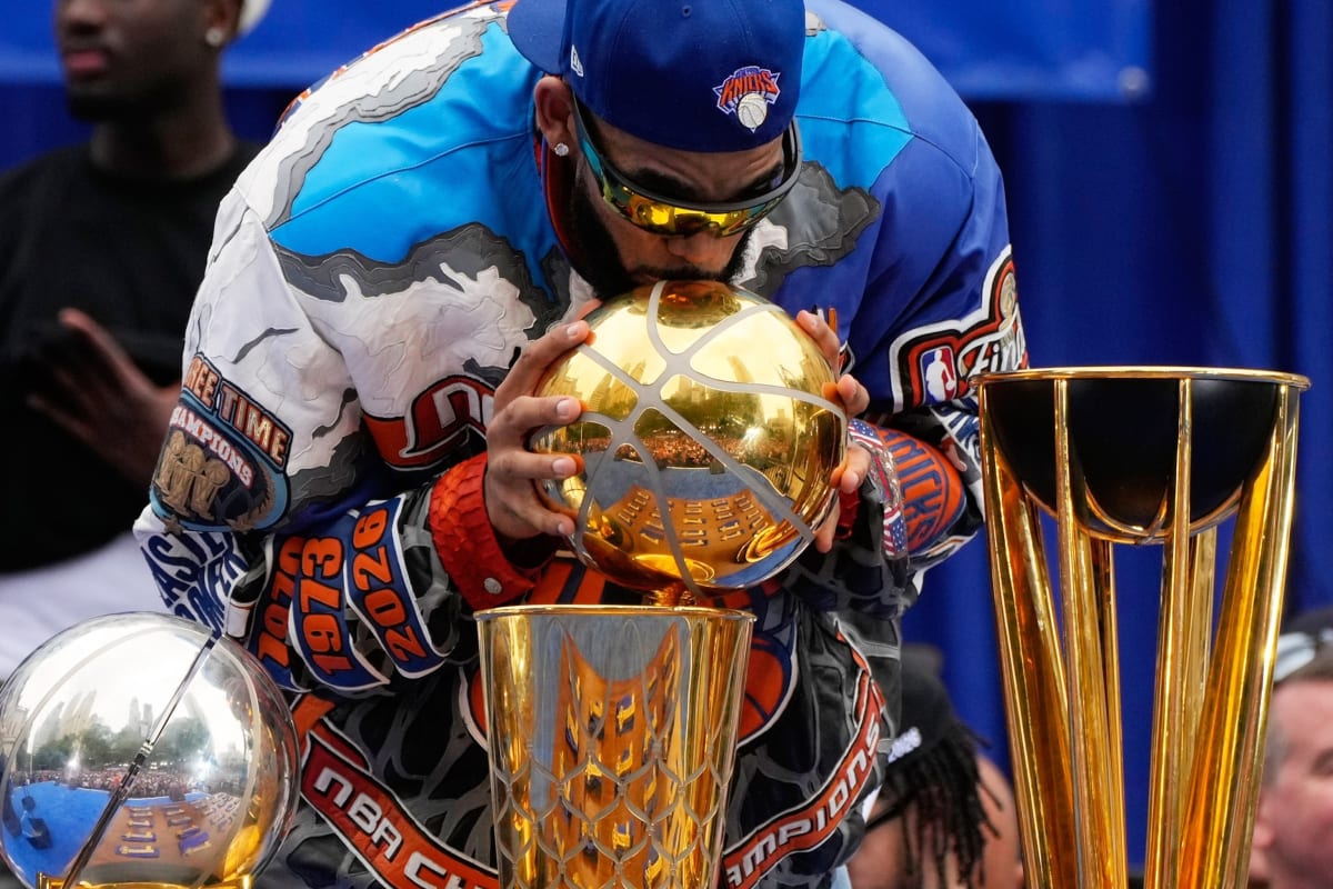 NYC Celebrates First Knicks Title in 53 Years - Image 3