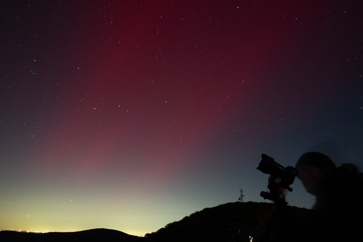 Northern Lights May Shine Over Illinois to Oregon Thursday - Image 2