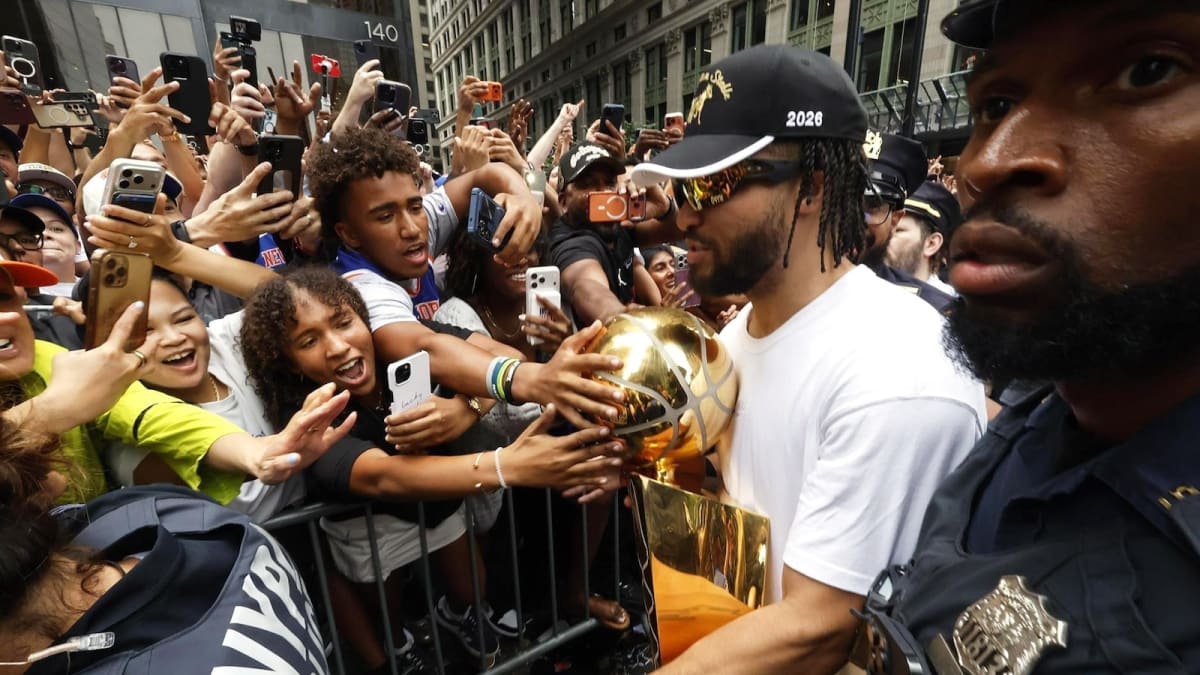 NYC Celebrates First Knicks Title in 53 Years