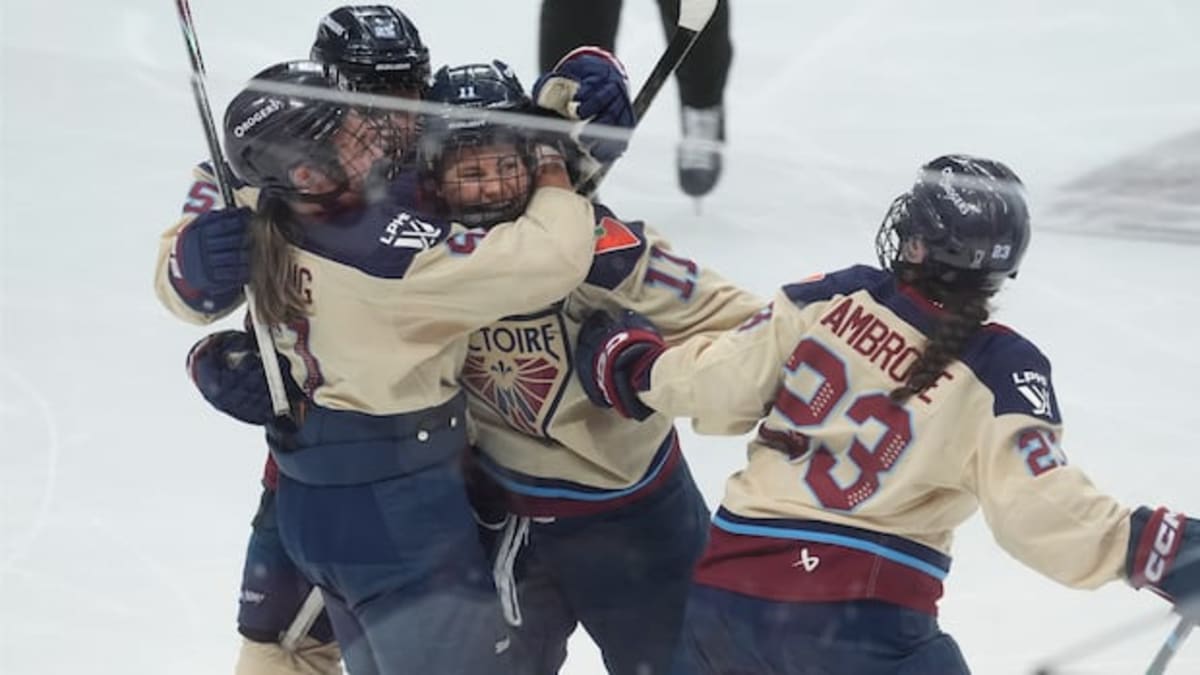 Montreal Victoire Wins First Canadian PWHL Championship - Image 3