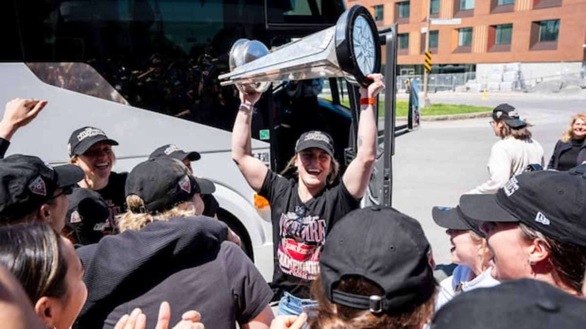 Montreal Victoire Brings Walter Cup Home to Canada
