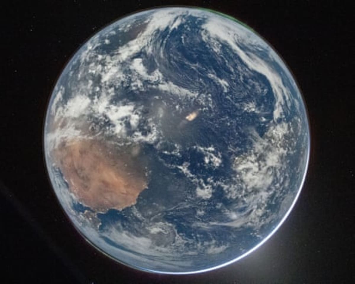 Artemis II Crew Reaches Farther Into Space Than Any Human - Image 4