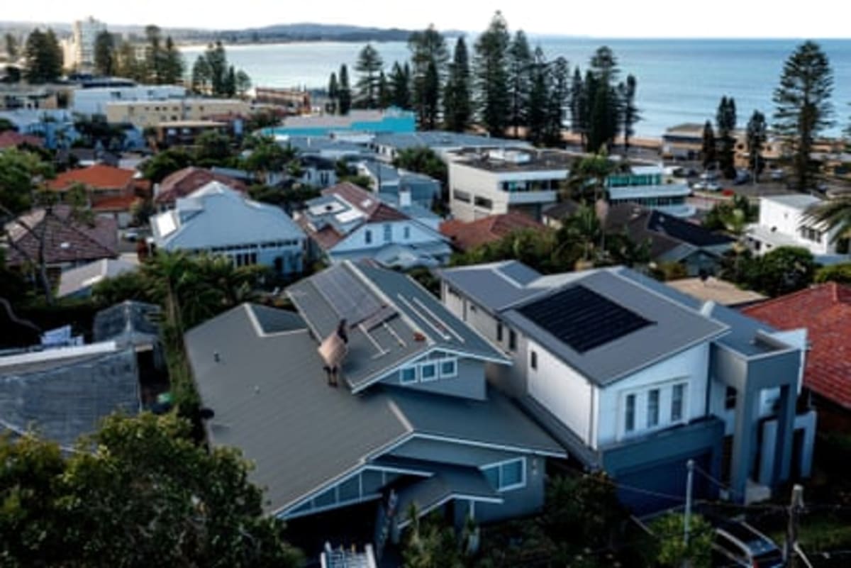 Australia Installs 415,000 Home Batteries, Slashes Power Bills - Image 5