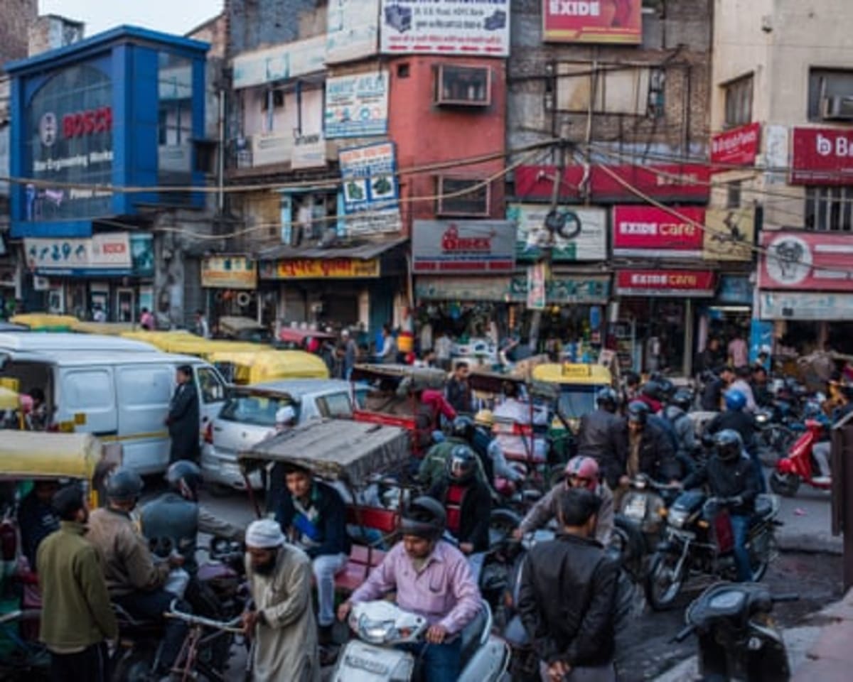 Delhi Bans New Gas Scooters by 2028 to Cut Toxic Air - Image 5