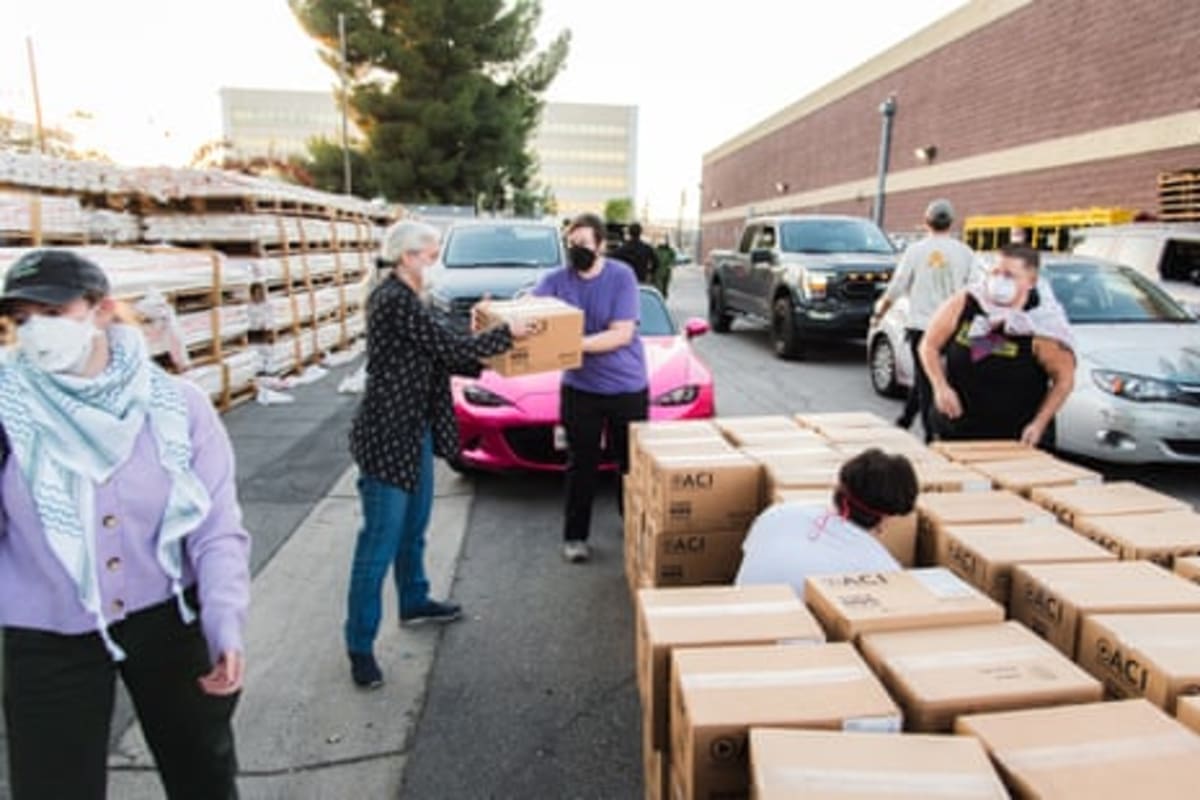 Clean Air Clubs Loan Free Purifiers, Masks in Wildfire Zones - Image 3