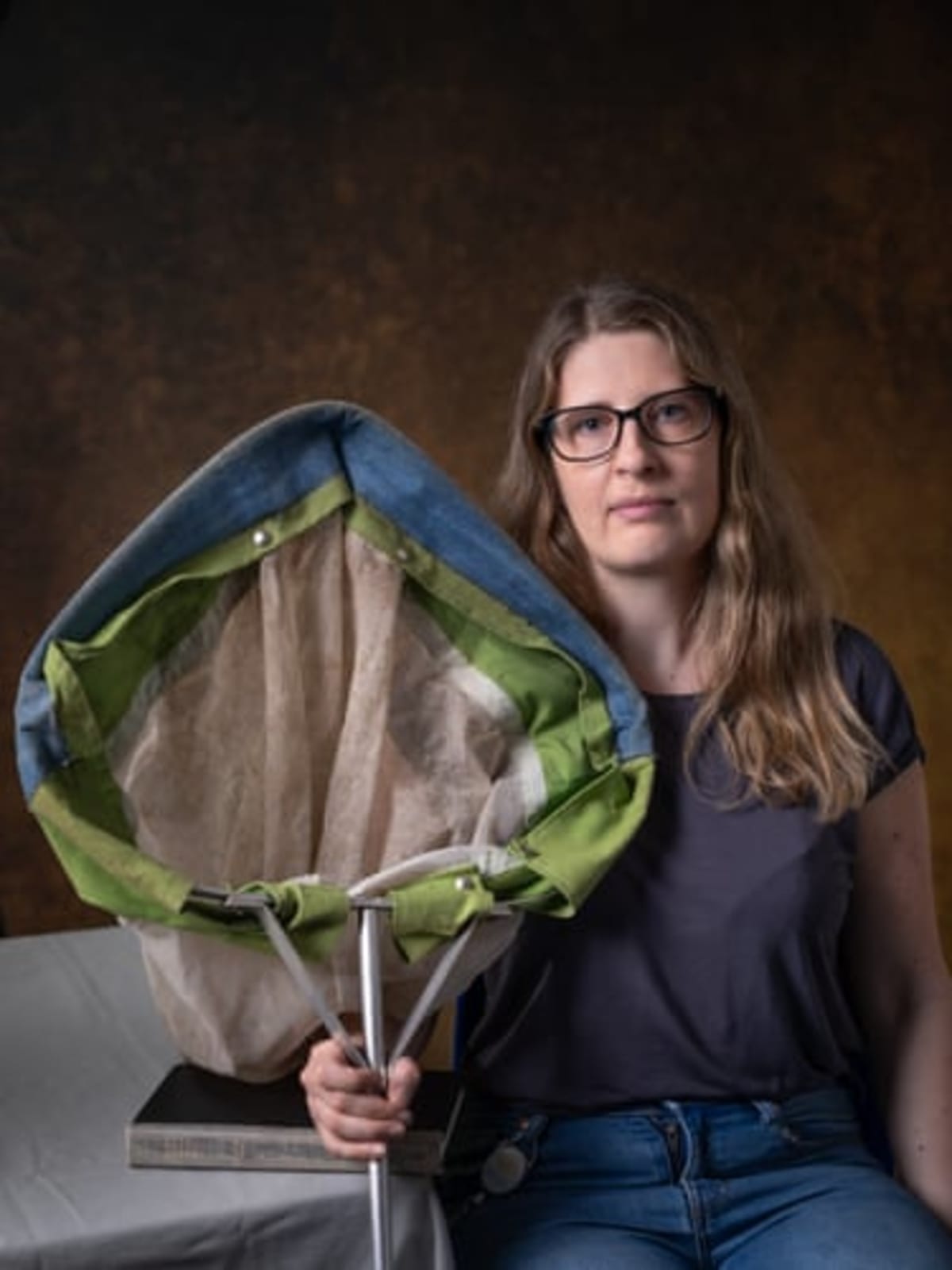 Swedish Scientists Find Beauty in Tiny Beetles and Hairy Plants - Image 5