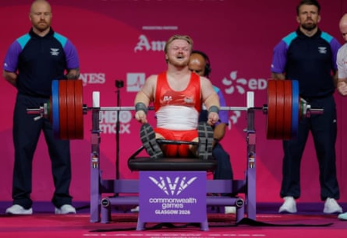 Mark Swan Wins First Gold by 0.01 Points in Powerlifting - Image 4