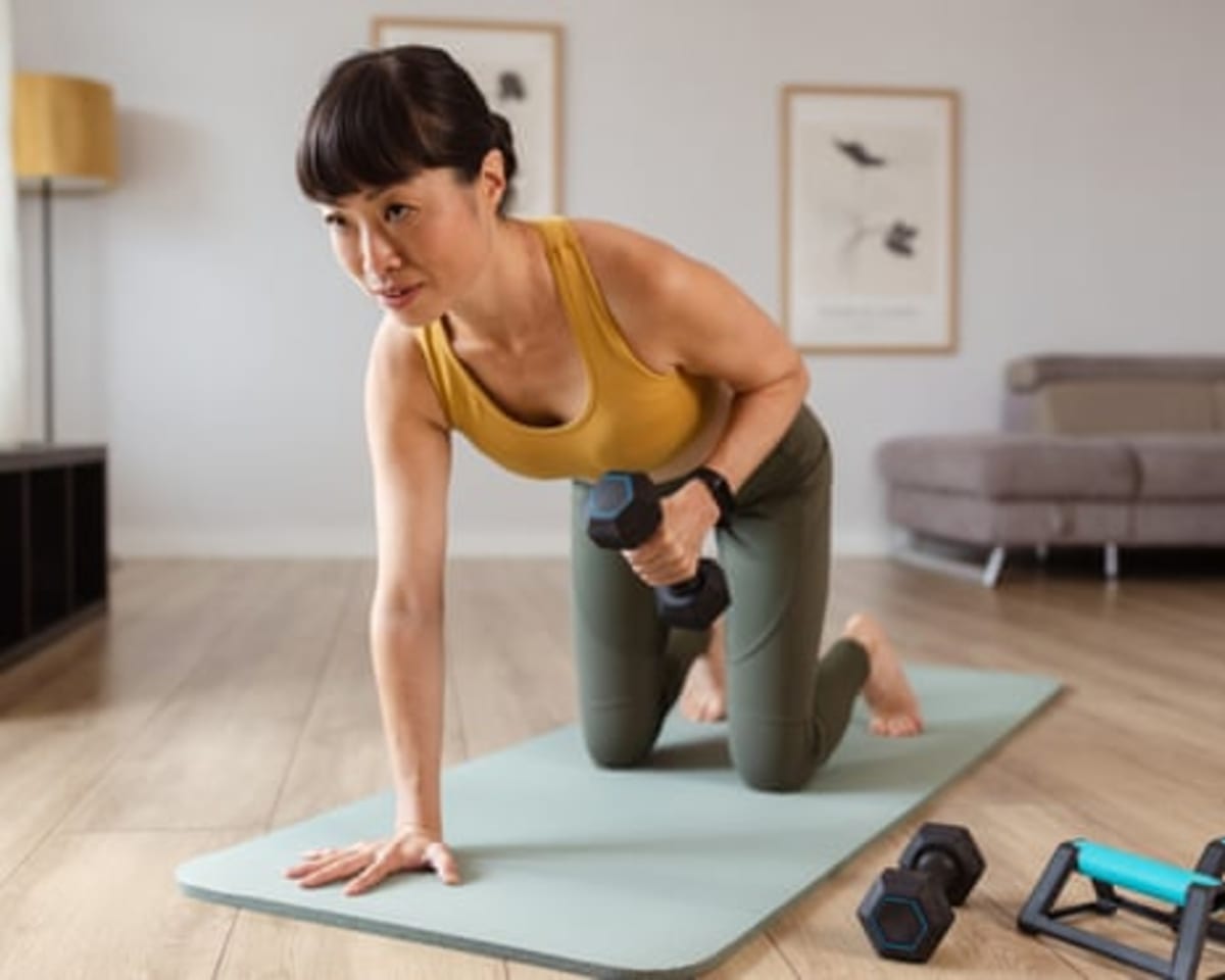 Women Over 40 Can Build Strength at Any Fitness Level - Image 3