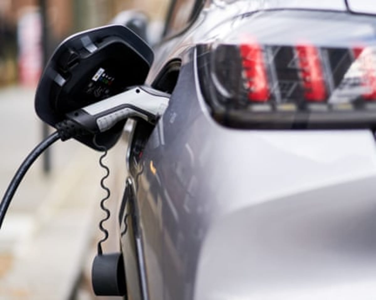 Britain's Renewable Energy Boom Means Cheaper Power for Homes - Image 4