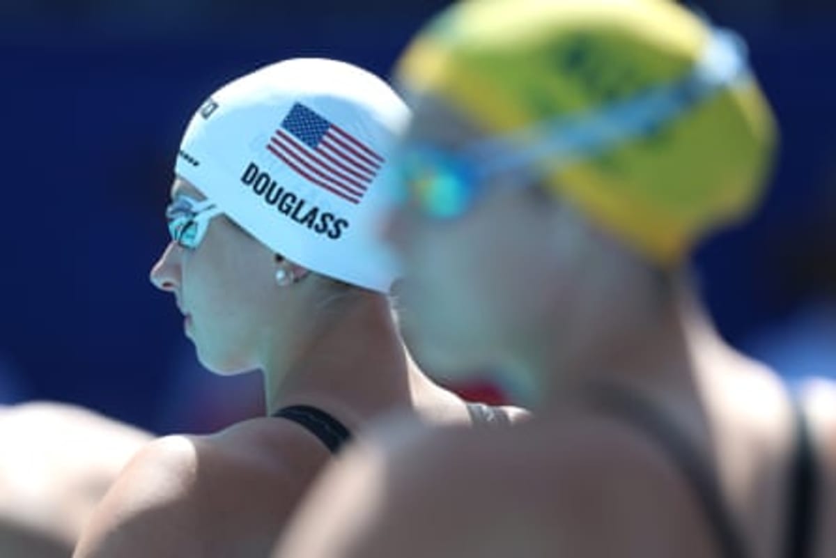 Kate Douglass Breaks 50m Freestyle World Record at 23.49s - Image 4