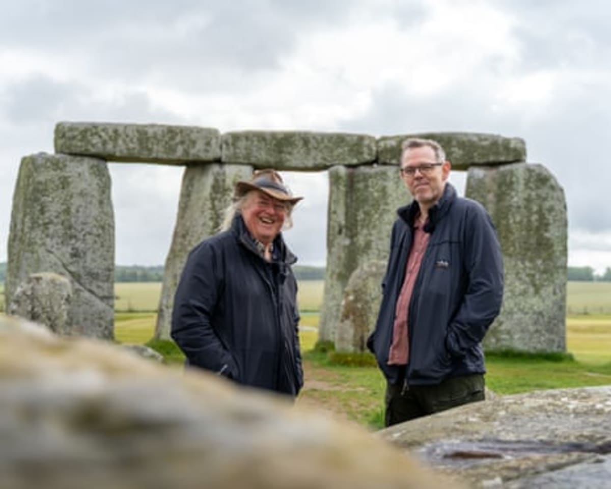 5,000-Year-Old Sun Temple Found Near Stonehenge - Image 3
