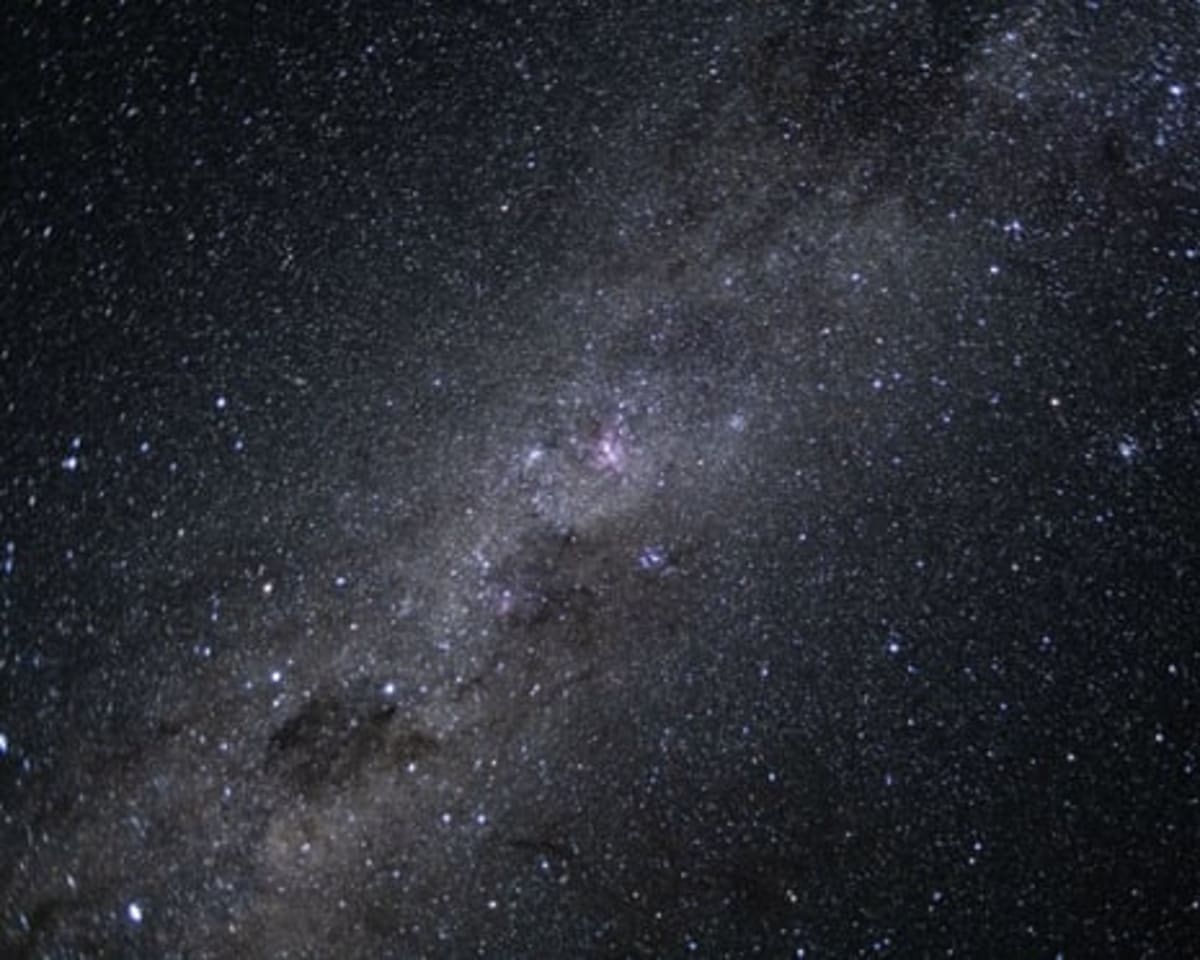 Raspberry Sugar Found in Space Cloud Near Milky Way Core - Image 3