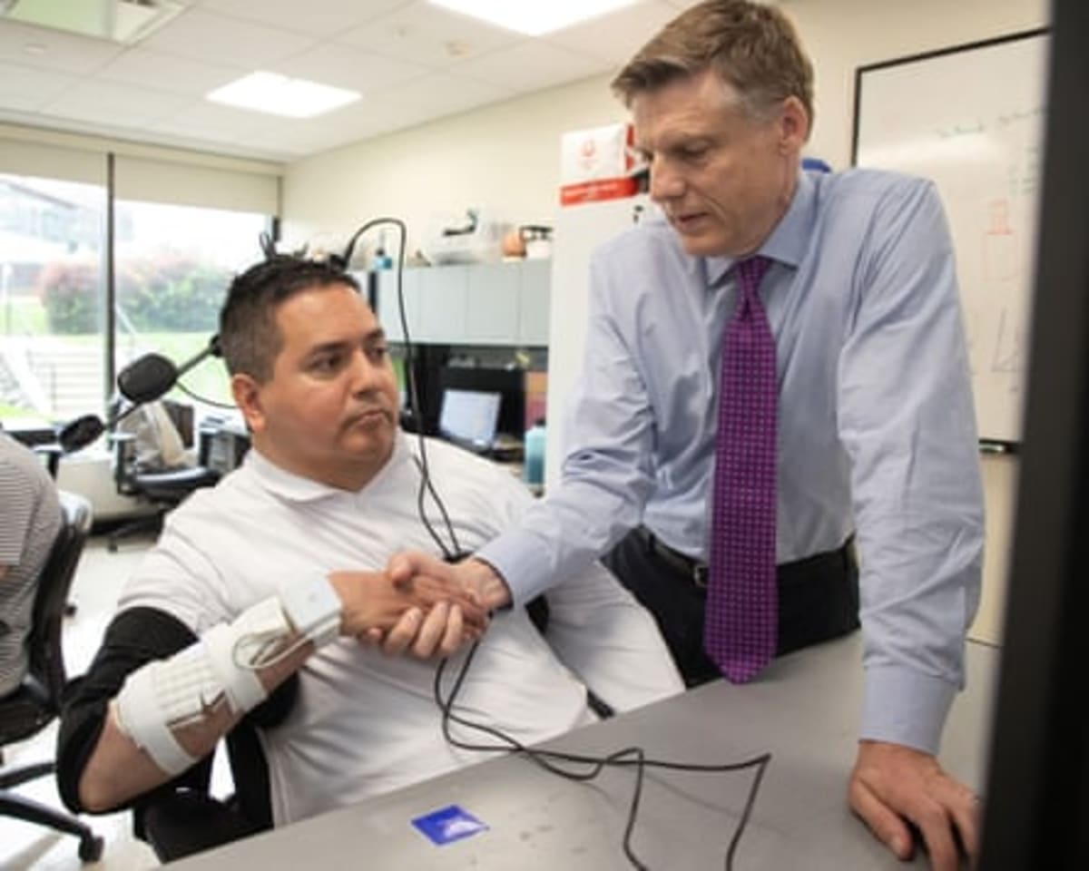 Brain Implant Lets Paralyzed Man Move Arms, Feel Touch - Image 4