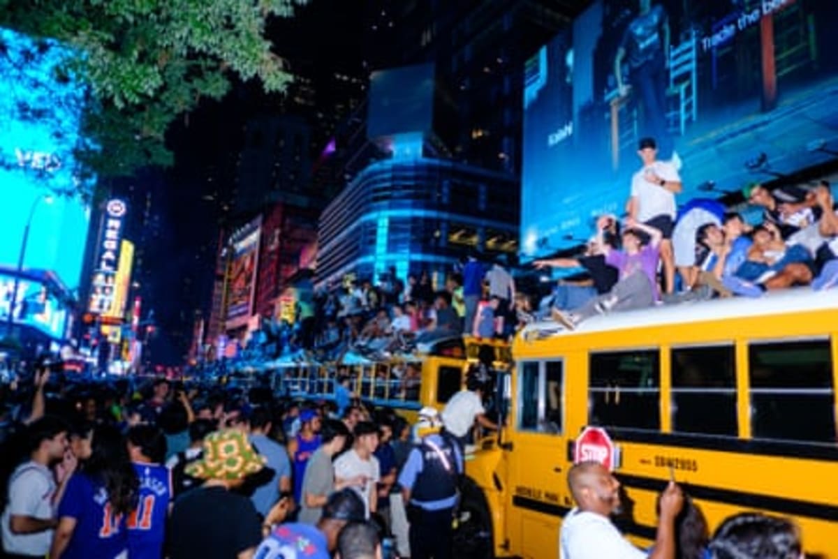 New York Knicks Win First NBA Title in 53 Years - Image 4
