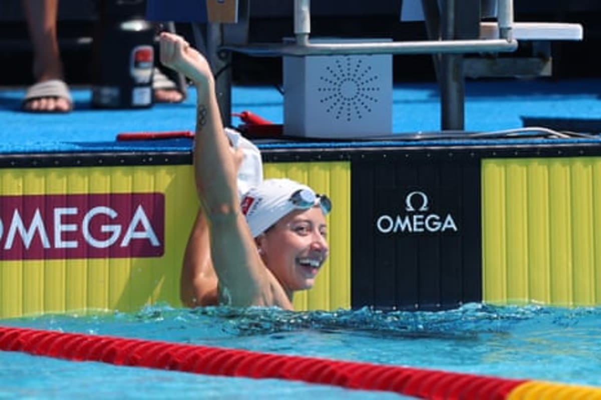 Kate Douglass Breaks 50m Freestyle World Record at 23.49s - Image 3